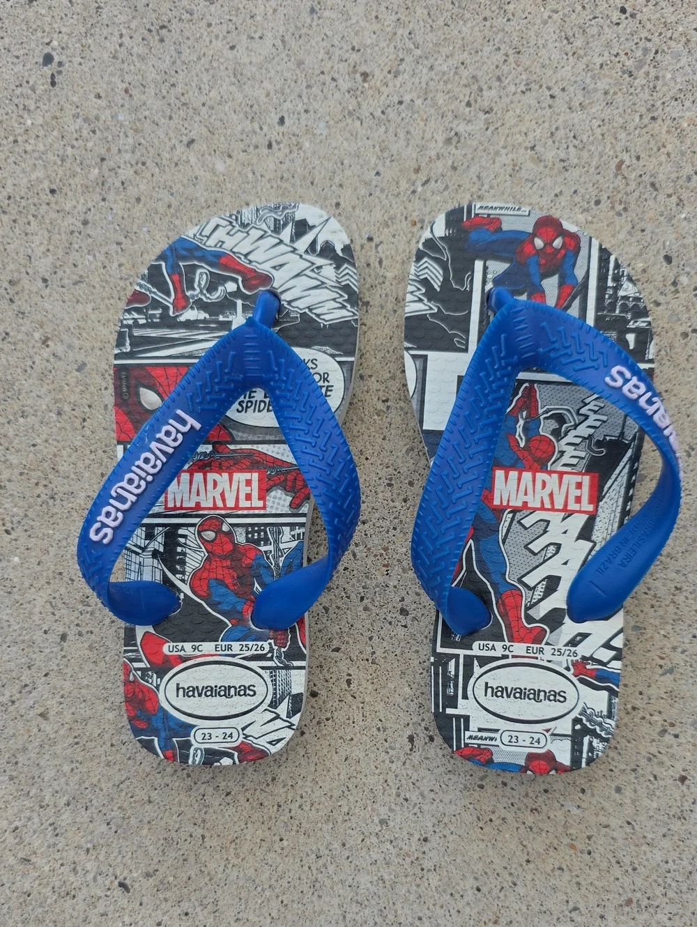 Havaianas Kids Marvel Spider-Man Blue Red Graphic Flip Flops